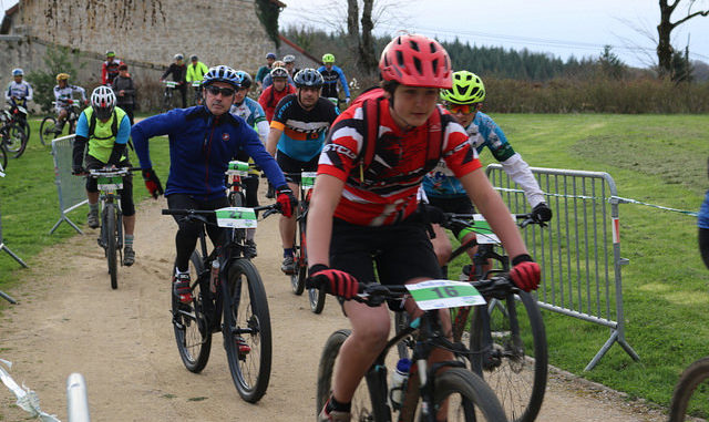 Départ du Challenge Vert VTT 2018 à Mainsat château des Portes